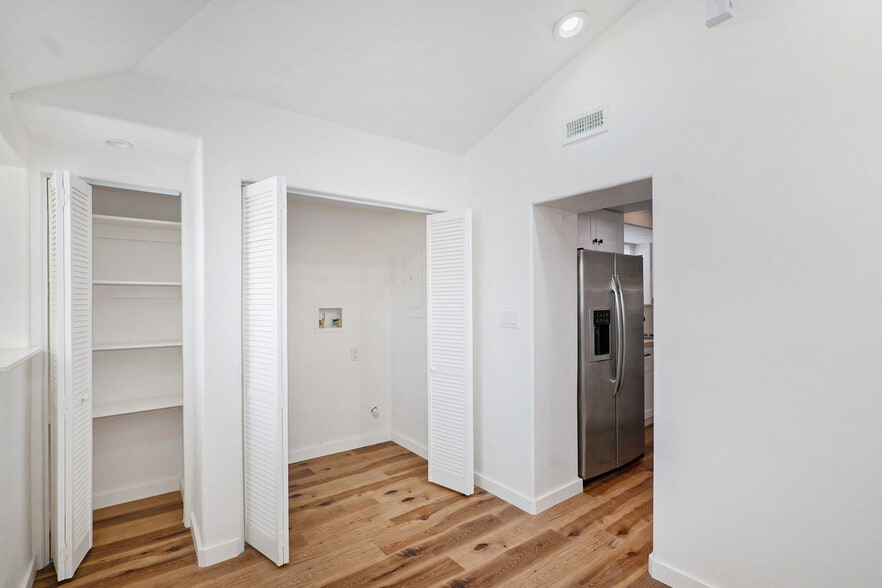 More Photos Of 525 W 7th St, Pueblo Warehouse For Sale