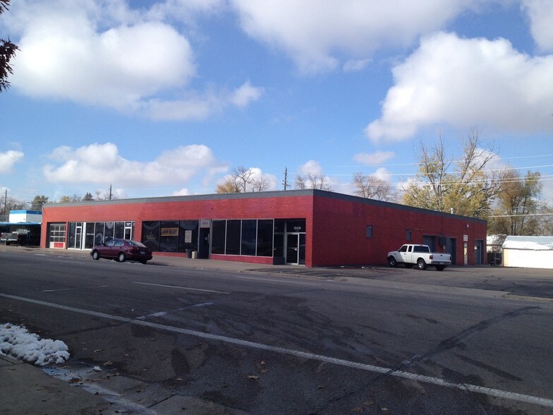 More Photos Of 1909-1915 9th St, Greeley Service Station For Lease