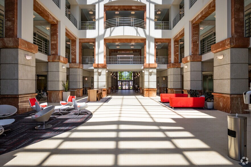 More Photos Of 8 Campus Drive Dr, Parsippany Coworking Space