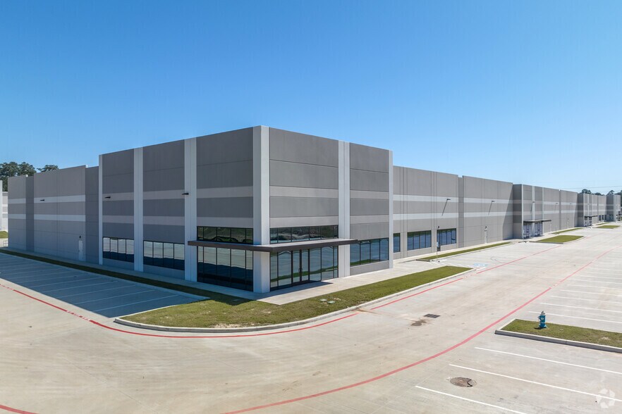 More Photos Of 9400 FM 2920, Tomball Unknown For Lease