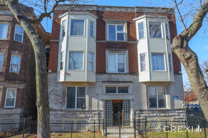 More Photos Of , Chicago Multifamily For Sale