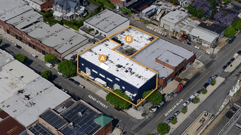 More Photos Of 41-18 Berrian Blvd, Astoria Warehouse For Sale
