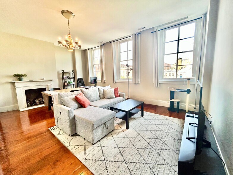 More Photos Of 825 N Charles St, Baltimore Apartments For Sale