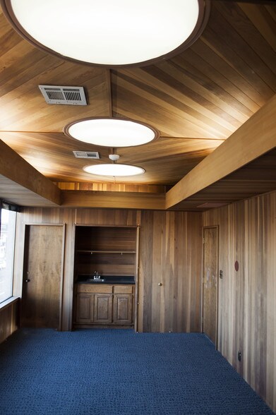 More Photos Of 888 W 2nd St, Reno Office For Lease