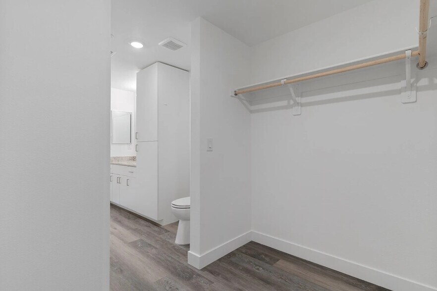 More Photos Of 4846 S Jones Blvd, Las Vegas Apartments For Sale