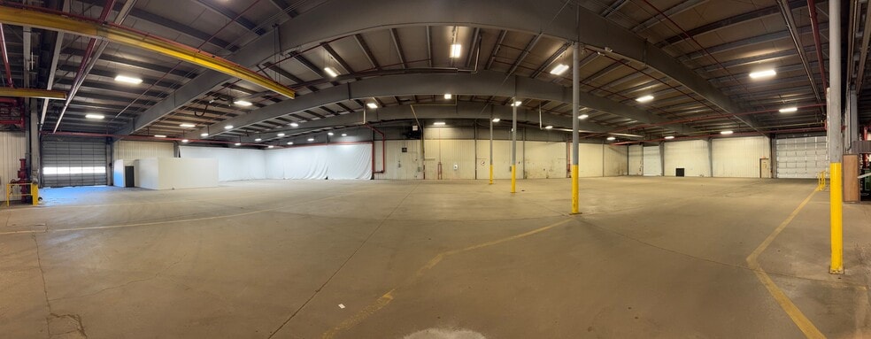 More Photos Of 701 Collins Rd, Elkhart Warehouse For Sale