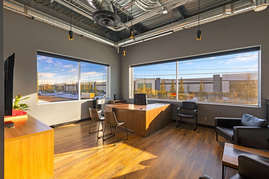 More Photos Of 1750 120 Av NE, Calgary Warehouse For Sale
