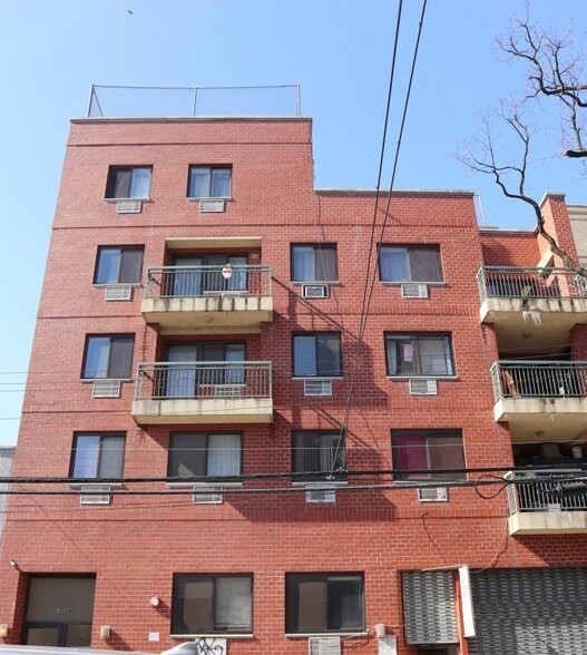 Primary Photo Of 41-30 Haight St, Flushing Multifamily For Sale