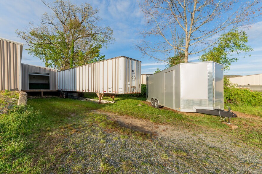 More Photos Of 7371 Old US 421, Deep Gap Industrial For Lease