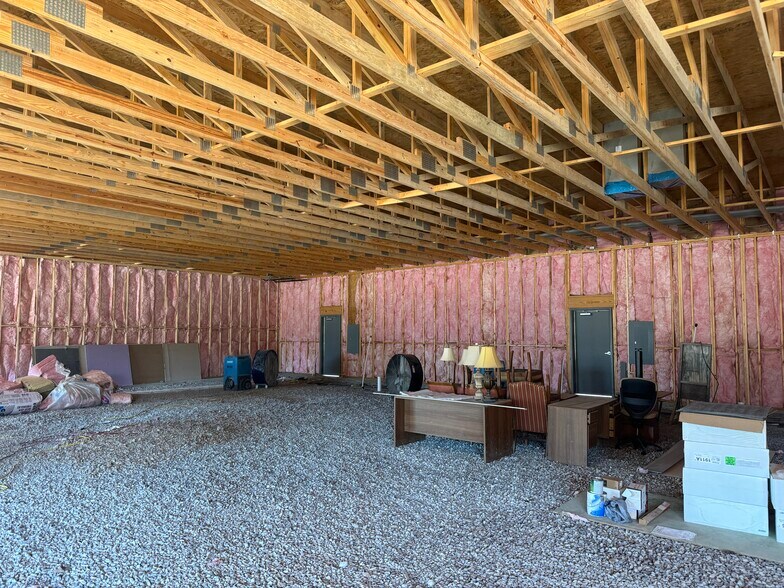 More Photos Of 1713 State Route 121 Bypass North, Murray Medical For Lease