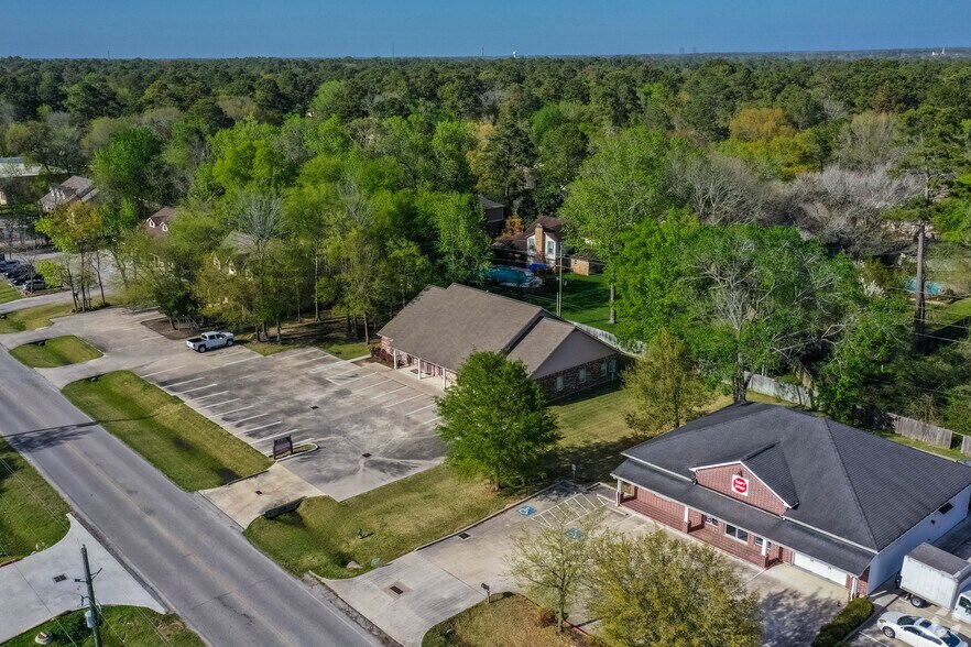 More Photos Of 17006 Seven Pines Dr, Spring Unknown For Lease