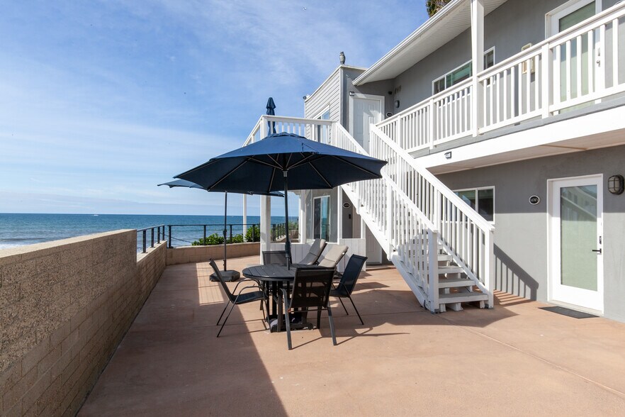 More Photos Of 1476-80 Pescadero Dr, San Diego Apartments For Sale