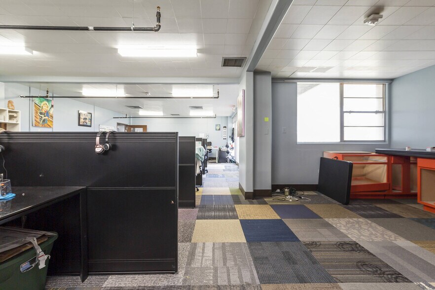 More Photos Of 300 S Bradford St, Rayne Specialty For Sale