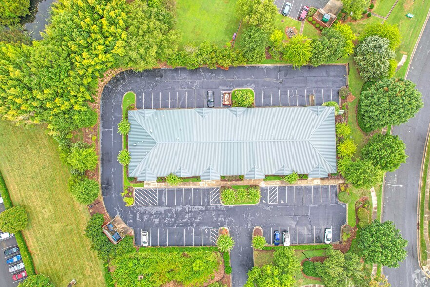 More Photos Of 13310 S Ridge Dr, Charlotte Medical For Lease