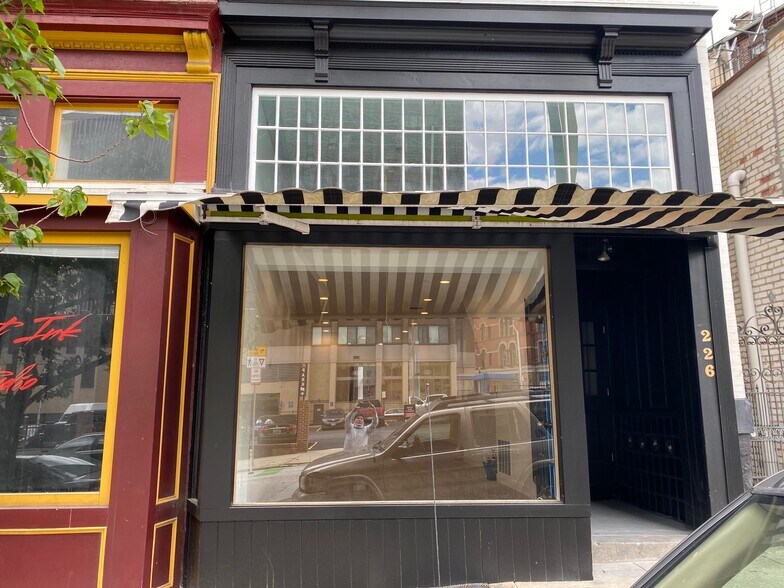 More Photos Of 226 N Liberty St, Baltimore Storefront Retail Residential For Sale