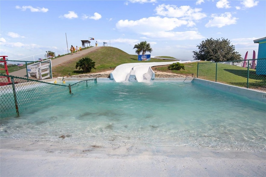 More Photos Of 2061 Highway 87, Port Bolivar Amusement Park For Sale