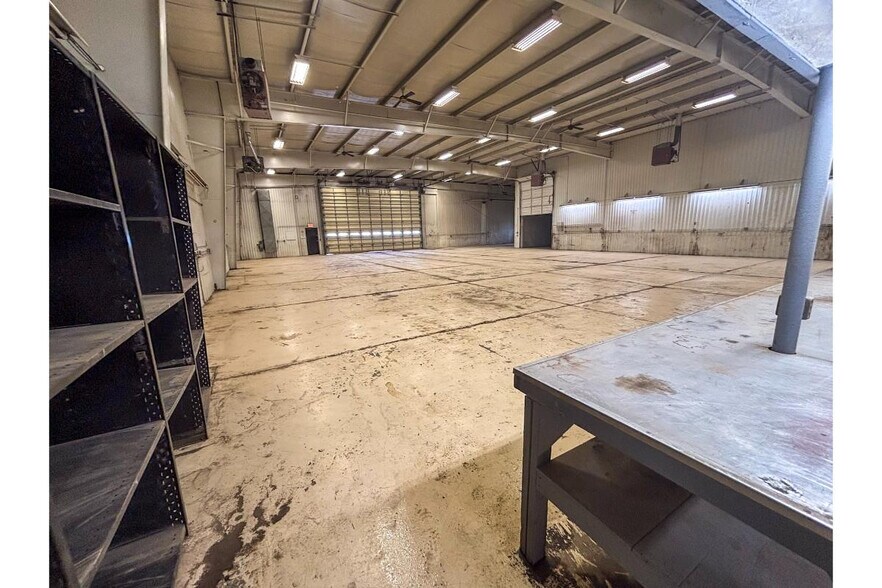 More Photos Of SE 241 SE 10 Ave, Great Bend Warehouse For Sale