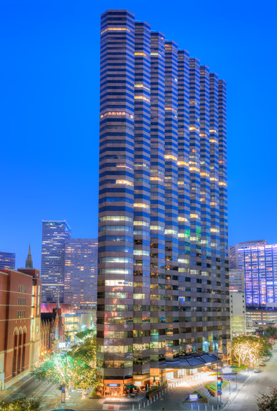 Primary Photo Of 500 N Akard St, Dallas Office For Lease