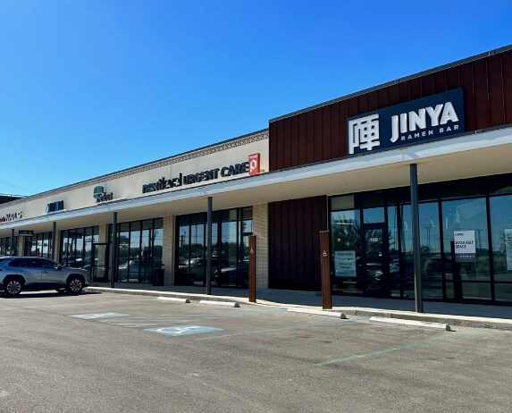 More Photos Of 5311 N Loop 1604 W, San Antonio Storefront For Lease