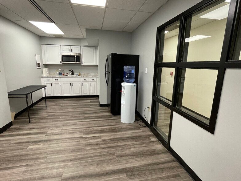 More Photos Of 5920 Hamilton Blvd, Allentown Medical For Lease