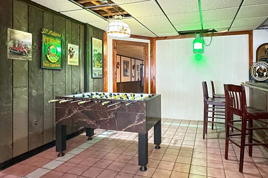 More Photos Of W6315 US Highway 18, Jefferson Restaurant For Sale