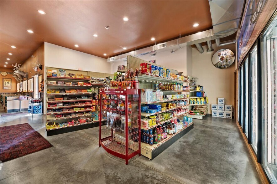 More Photos Of 17500 Hwy 34, Enning Storefront For Sale