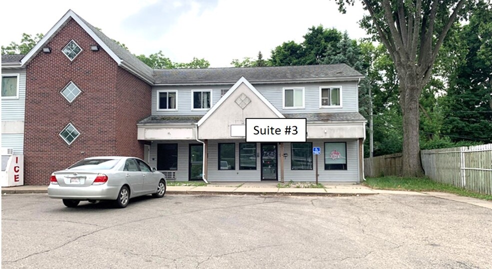 Primary Photo Of 4429 Milwaukee St, Madison Storefront Retail Office For Lease