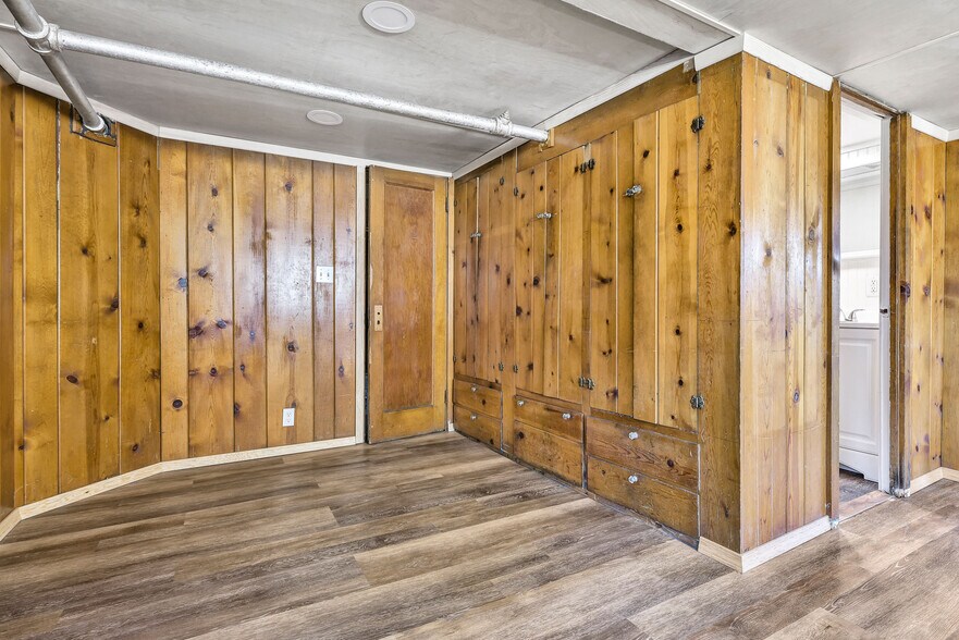More Photos Of 405 N 2nd E, Mountain Home Apartments For Sale