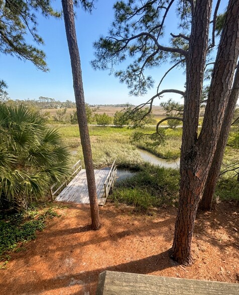 More Photos Of 1102 US Highway 80, Tybee Island Storefront Retail Office For Sale