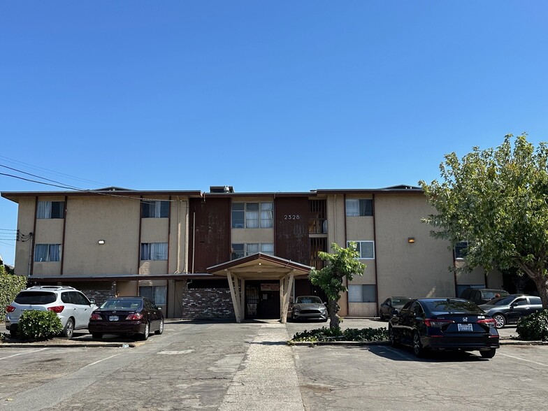 Primary Photo Of 2328 Seminary Ave, Oakland Apartments For Sale