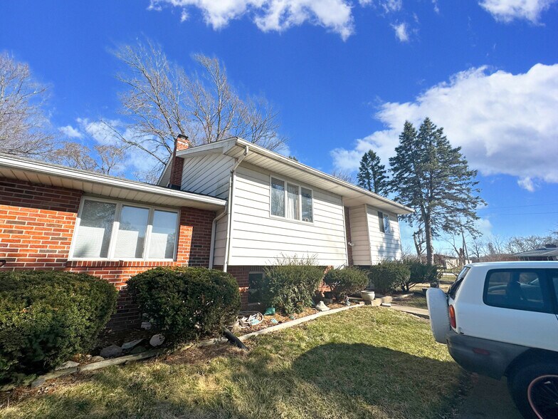 More Photos Of 4300 E 73rd Ave, Merrillville Apartments For Sale