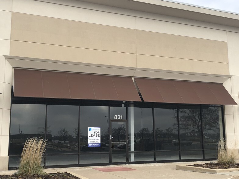 More Photos Of 731-871 Erica Ln, Yorkville Freestanding For Lease