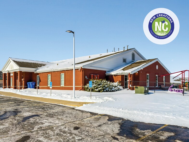 More Photos Of 1661 3rd St SW, Waverly Schools For Sale