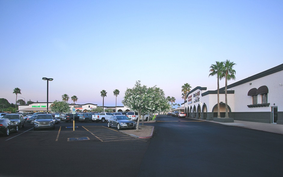 More Photos Of 1927 N Gilbert Rd, Mesa Unknown For Lease