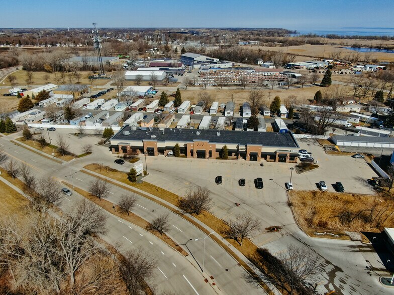 More Photos Of 525 N Peters Ave, Fond Du Lac Storefront Retail Office For Sale