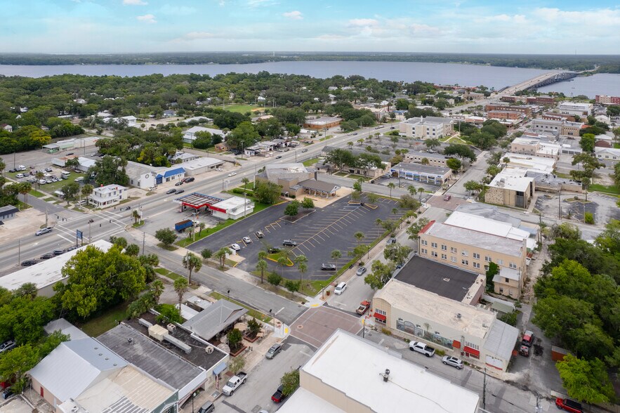 More Photos Of 700 St. Johns Ave, Palatka Restaurant For Sale