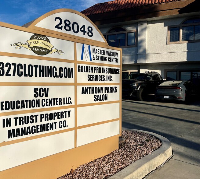 More Photos Of 28048 Bouquet Canyon Rd, Santa Clarita Storefront Retail Office For Lease