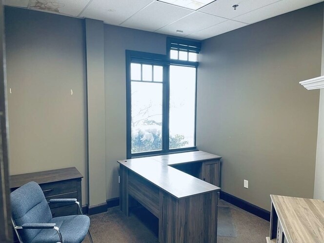 More Photos Of 623 E Fort Union Blvd, Midvale Medical For Sale