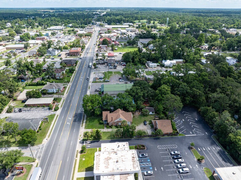 More Photos Of 529 Ohio Ave S, Live Oak Office Residential For Sale