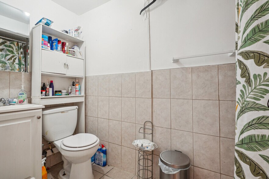 More Photos Of 1155 SUMMIT Ave, Jersey City Apartments For Sale