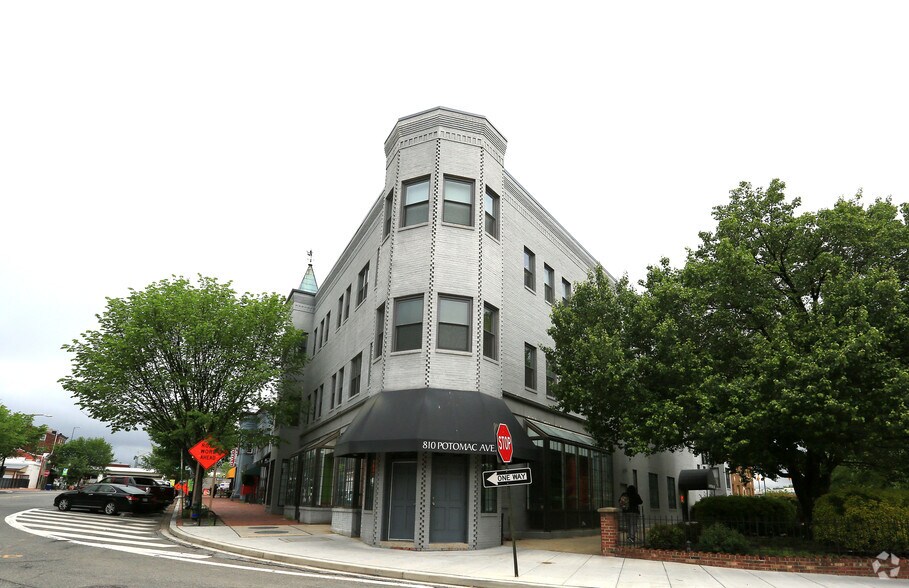 More Photos Of 810 Potomac Ave SE, Washington Office For Lease