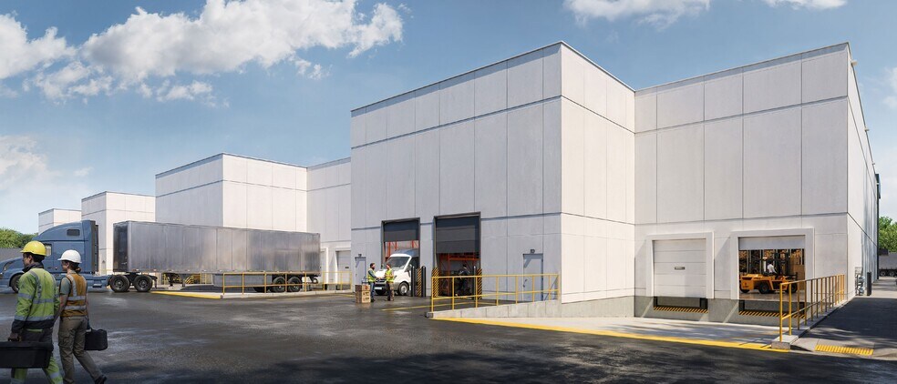 More Photos Of 4500 Tomken Rd, Mississauga Manufacturing For Sale