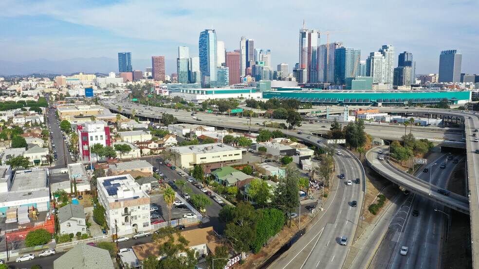 More Photos Of 1627 Oak St, Los Angeles Land For Sale