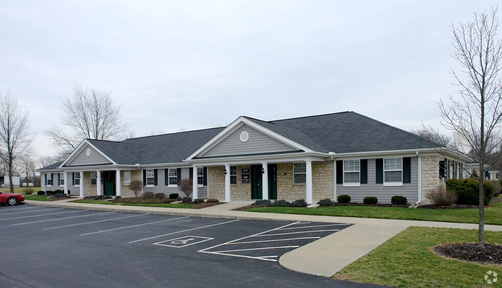 More Photos Of 675-681 Hopewell Dr, Heath Medical For Lease