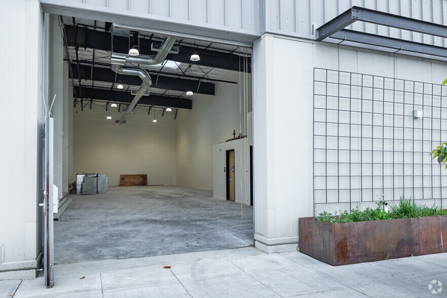 More Photos Of 1409 Egbert Ave, San Francisco Industrial For Lease