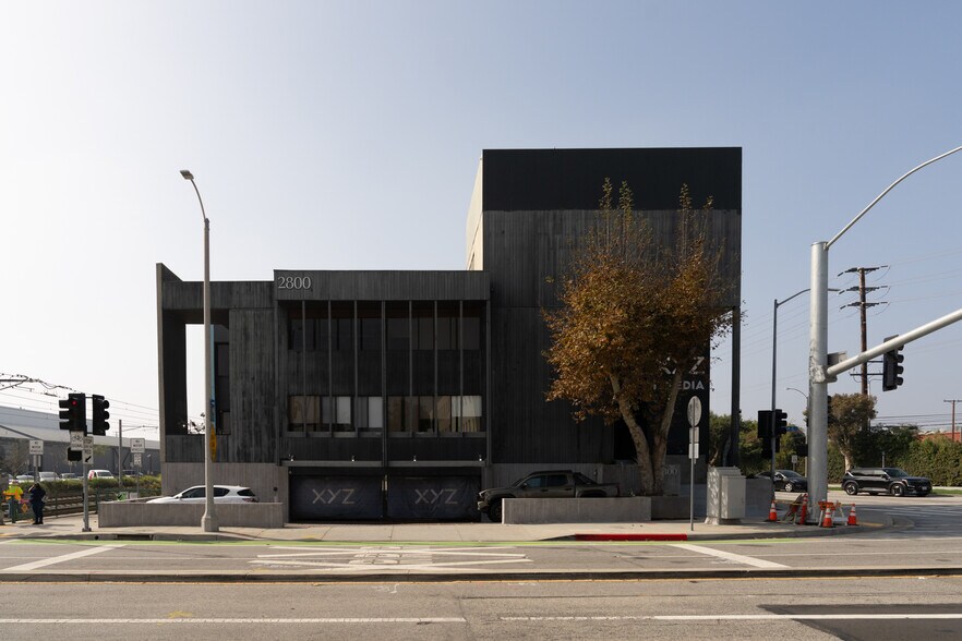 Primary Photo Of 2800 W Olympic Blvd, Santa Monica Loft Creative Space For Lease