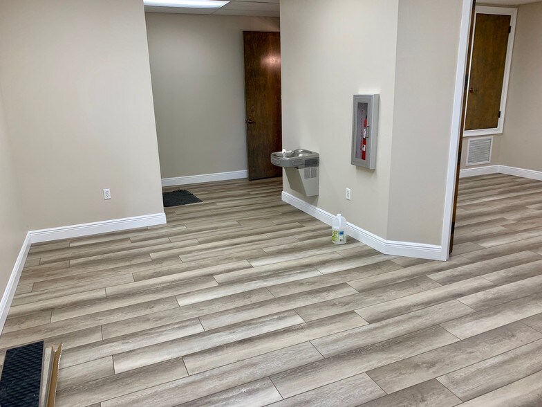 More Photos Of 1579-1591 Lake Baldwin Ln, Orlando Office Residential For Sale