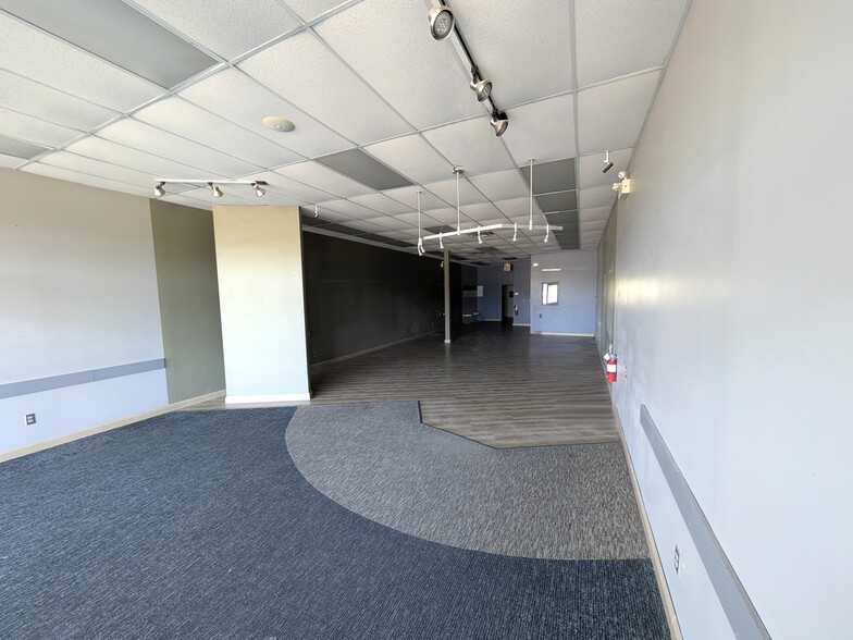 More Photos Of 5705 S State Route 48, Maineville Unknown For Lease