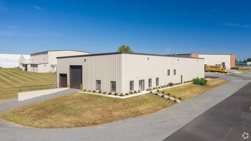 More Photos Of 1003 Old Philadelphia Rd, Aberdeen Unknown For Lease