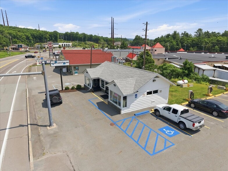 More Photos Of 44 Welwood Ave, Hawley Freestanding For Sale